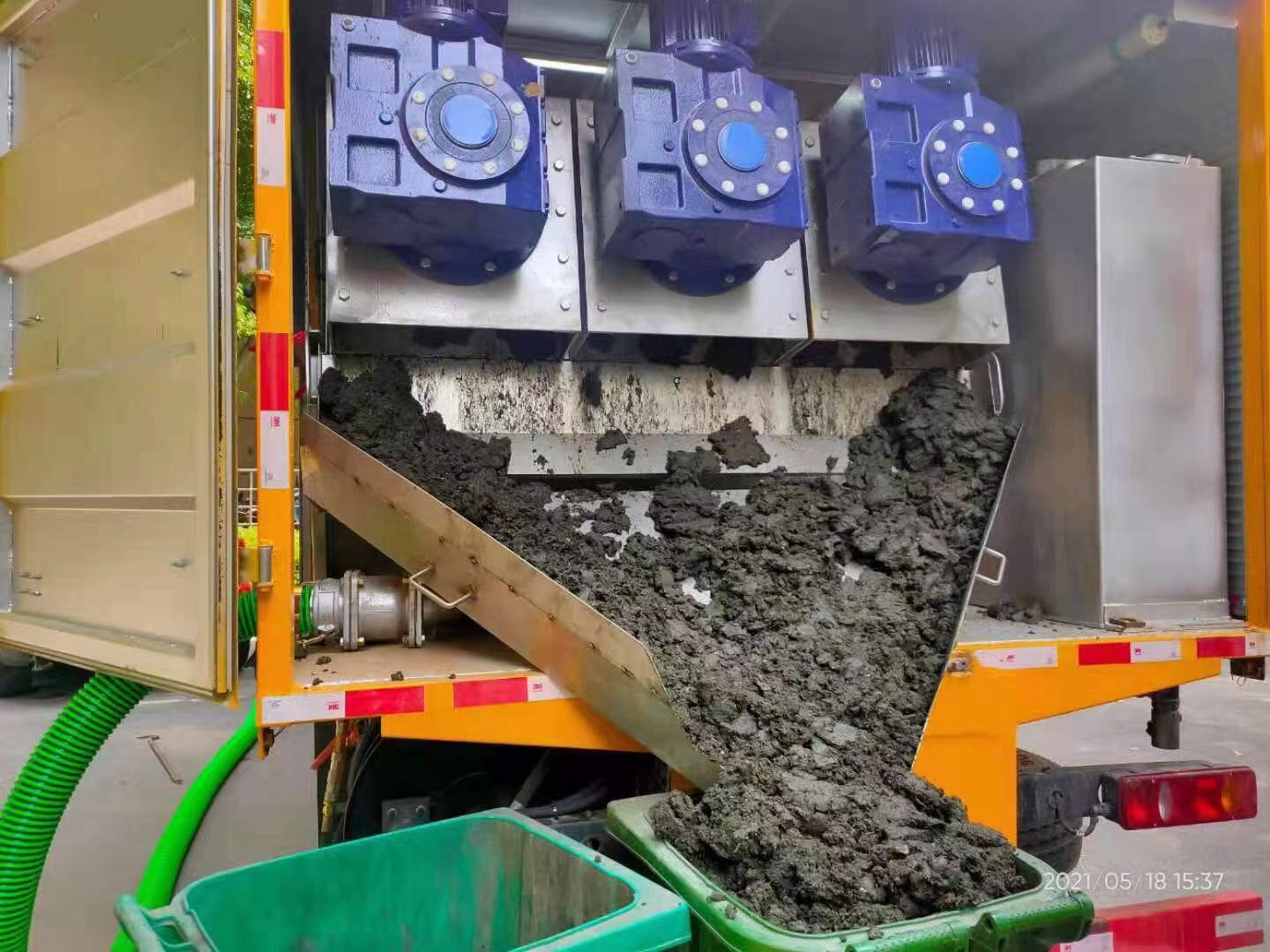 湾岭镇化粪池清掏城市维护站-泥浆净化干湿分离处理